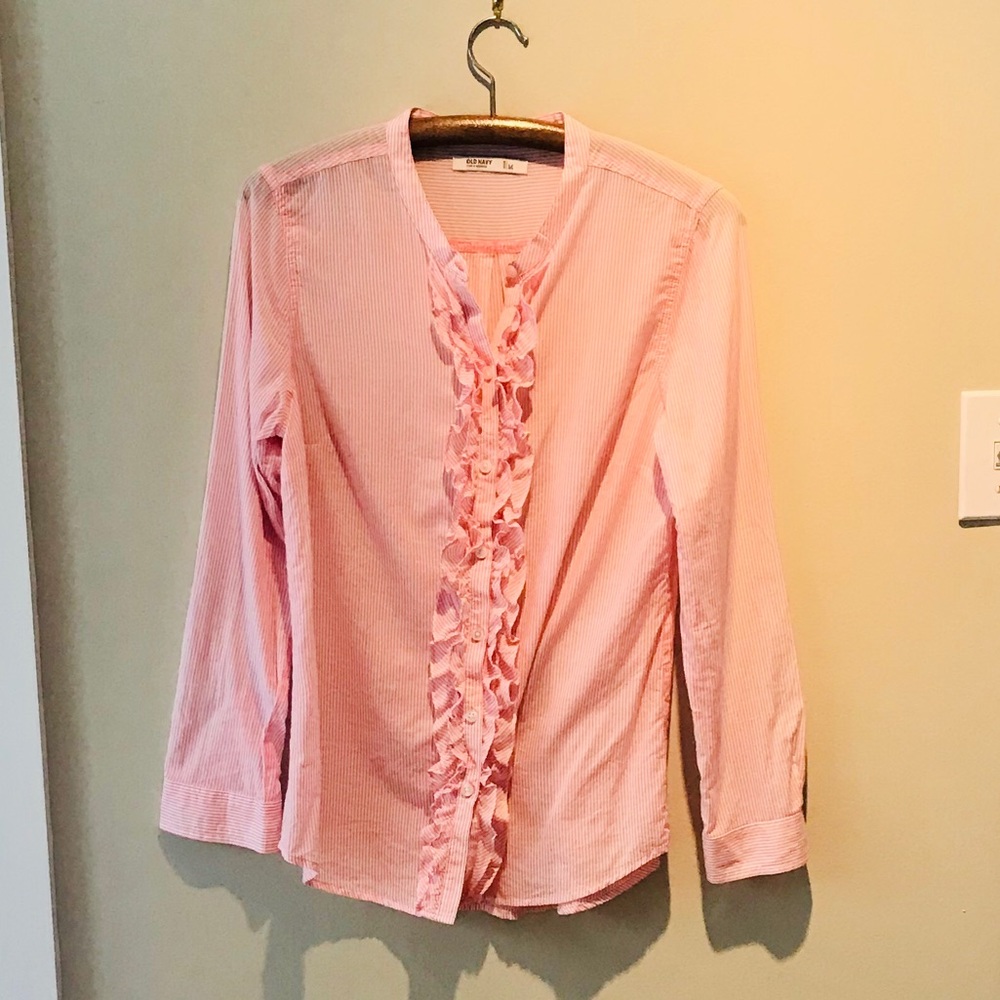 🎁 3/$10 LIGHTWEIGHT RUFFLE BUTTONDOWN